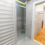 多米纳别墅酒店 *