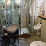 Domina Apartman *