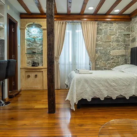 Apartment Domina *
