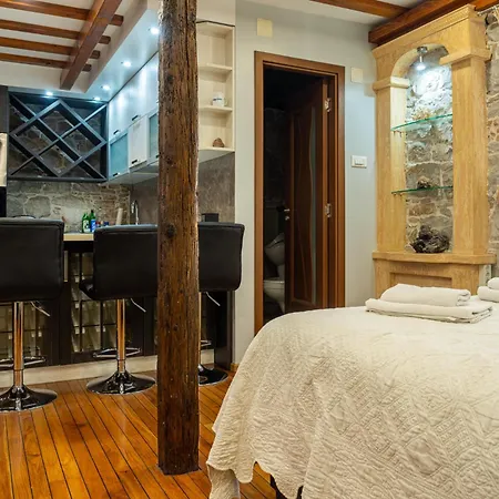 Apartment Domina Split
