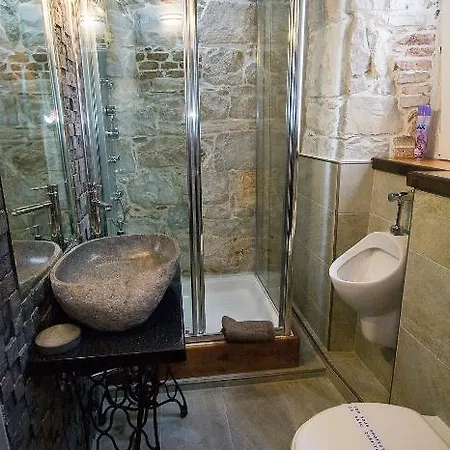 Domina Apartment *