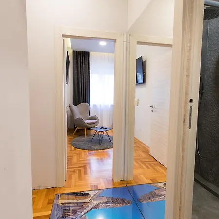 Apartment Domina *